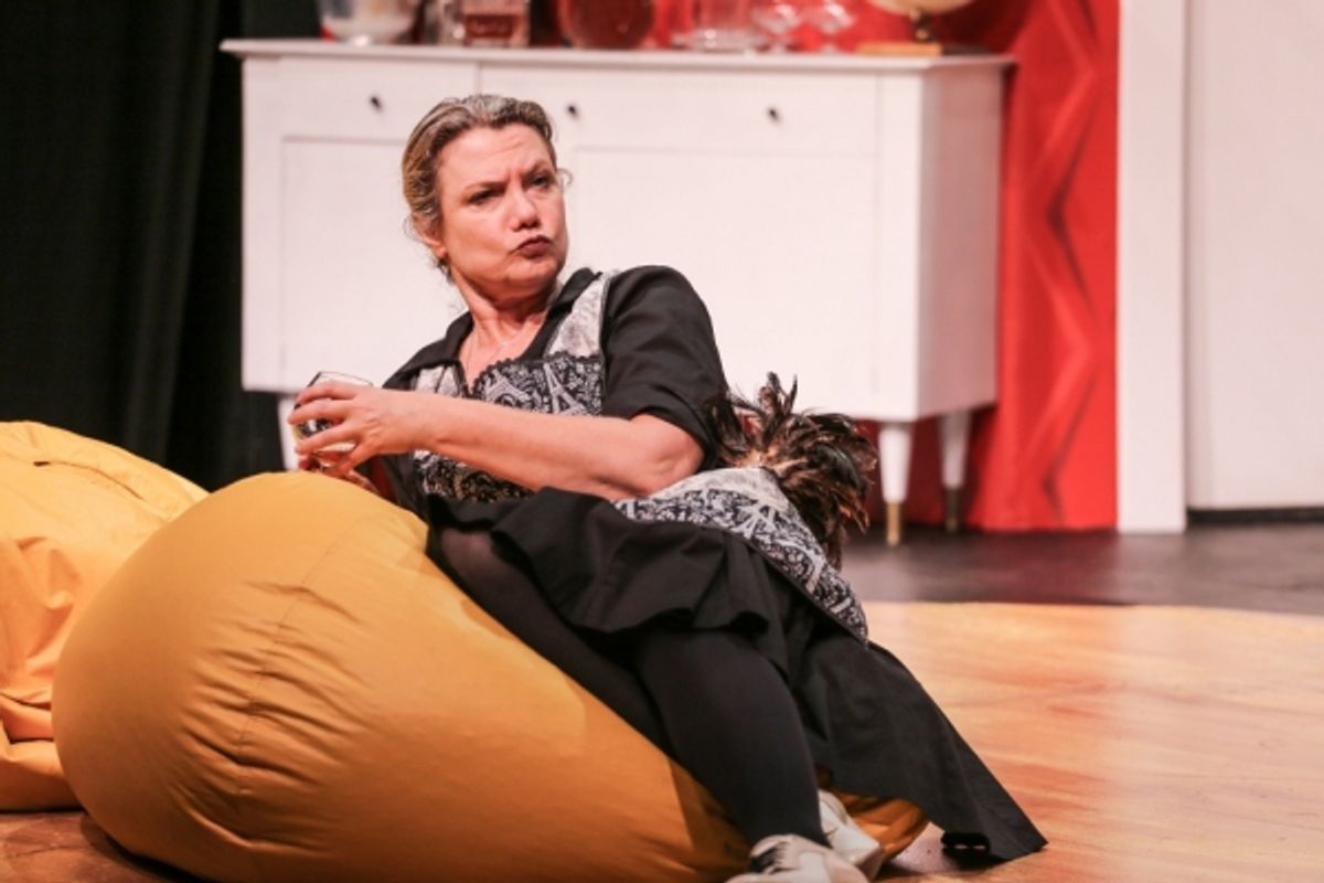 Berthe (Brynne Garman) at 