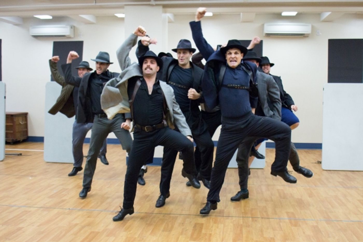 Photo Coverage: BULLETS OVER BROADWAY National Tour Company Meets the Press - Performance Sneak Peek!  Image