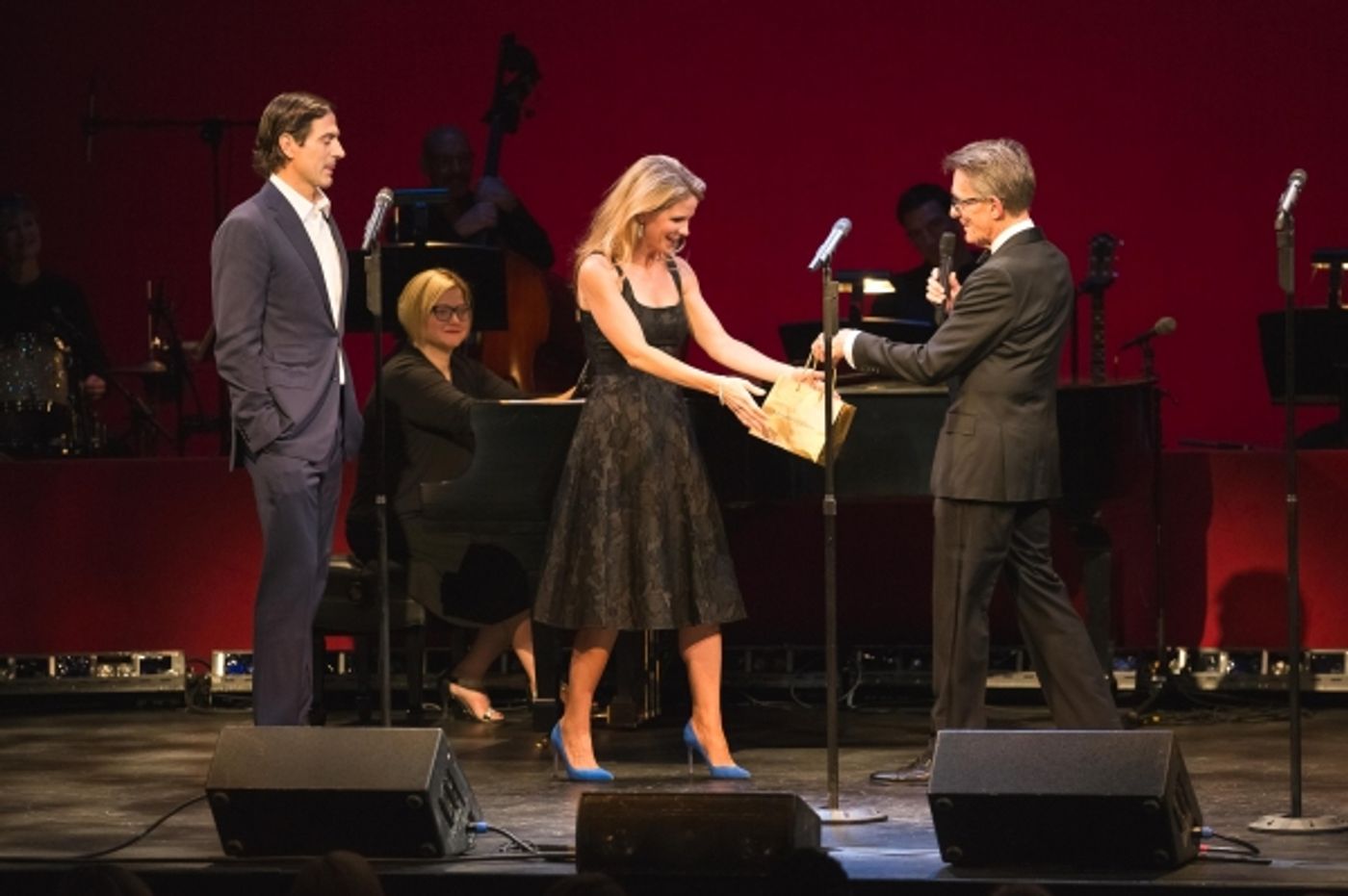 Photo Flash: Westport Country Playhouse Honors Kelli O'Hara with 'SOMETHING WONDERFUL' Gala  Image