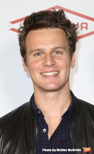 Jonathan Groff
@ BroadwayWorld Jonathan Groff
Photo