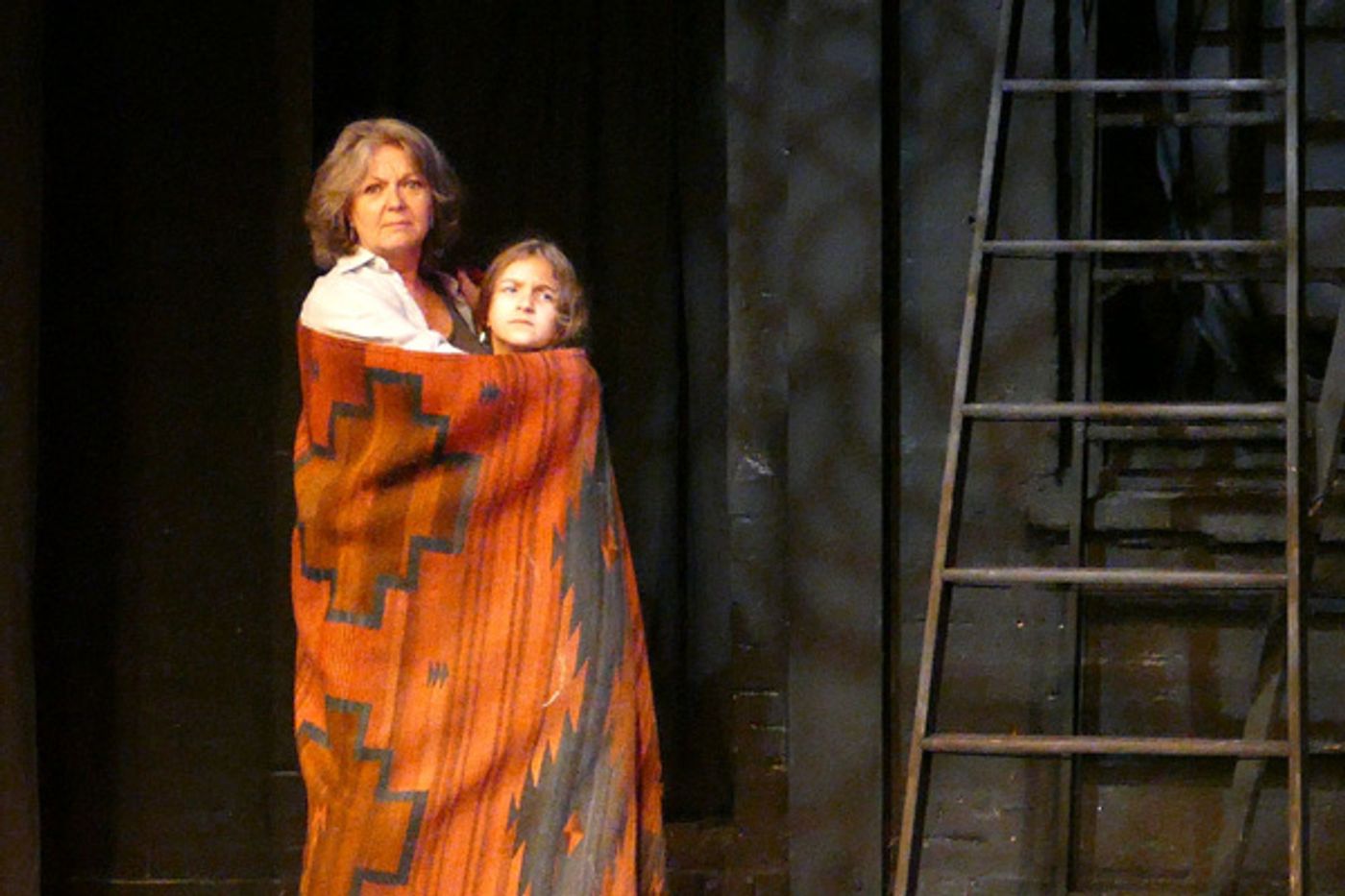 Photo Flash: First Look at BETWEEN PRETTY PLACES at 13th Street Rep  Image