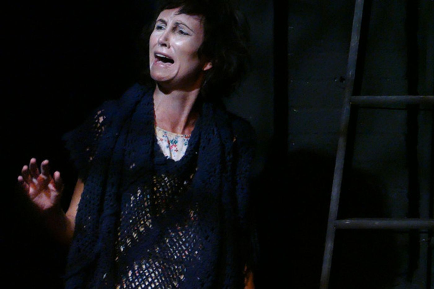 Photo Flash: First Look at BETWEEN PRETTY PLACES at 13th Street Rep  Image