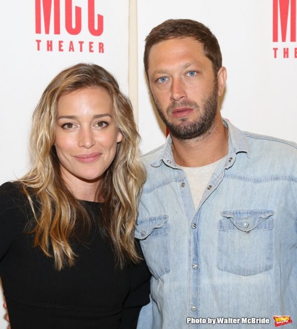 Piper Perabo and Ebon Moss-Bachrach  Photo