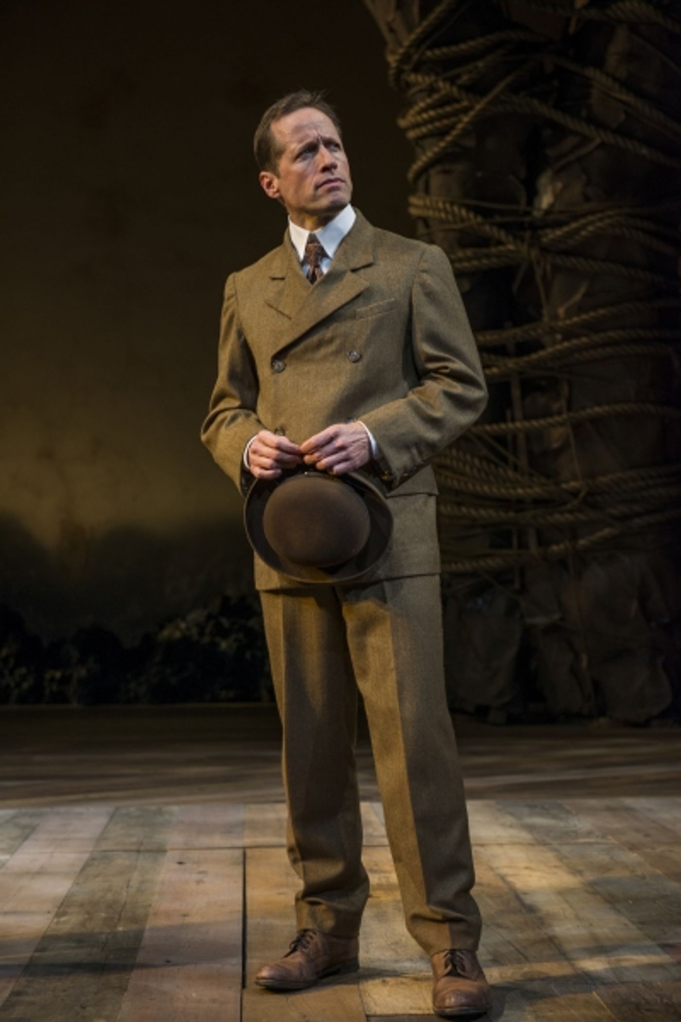 Photo Flash: First Look at John Steinbeck's EAST OF EDEN at Steppenwolf Photo Flash: First Look at John Steinbeck's EAST OF EDEN at Steppenwolf Image