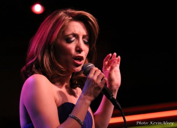 Photo Flash: Christina Bianco Brings PARTY OF ONE to Birdland — photo 6 of 24