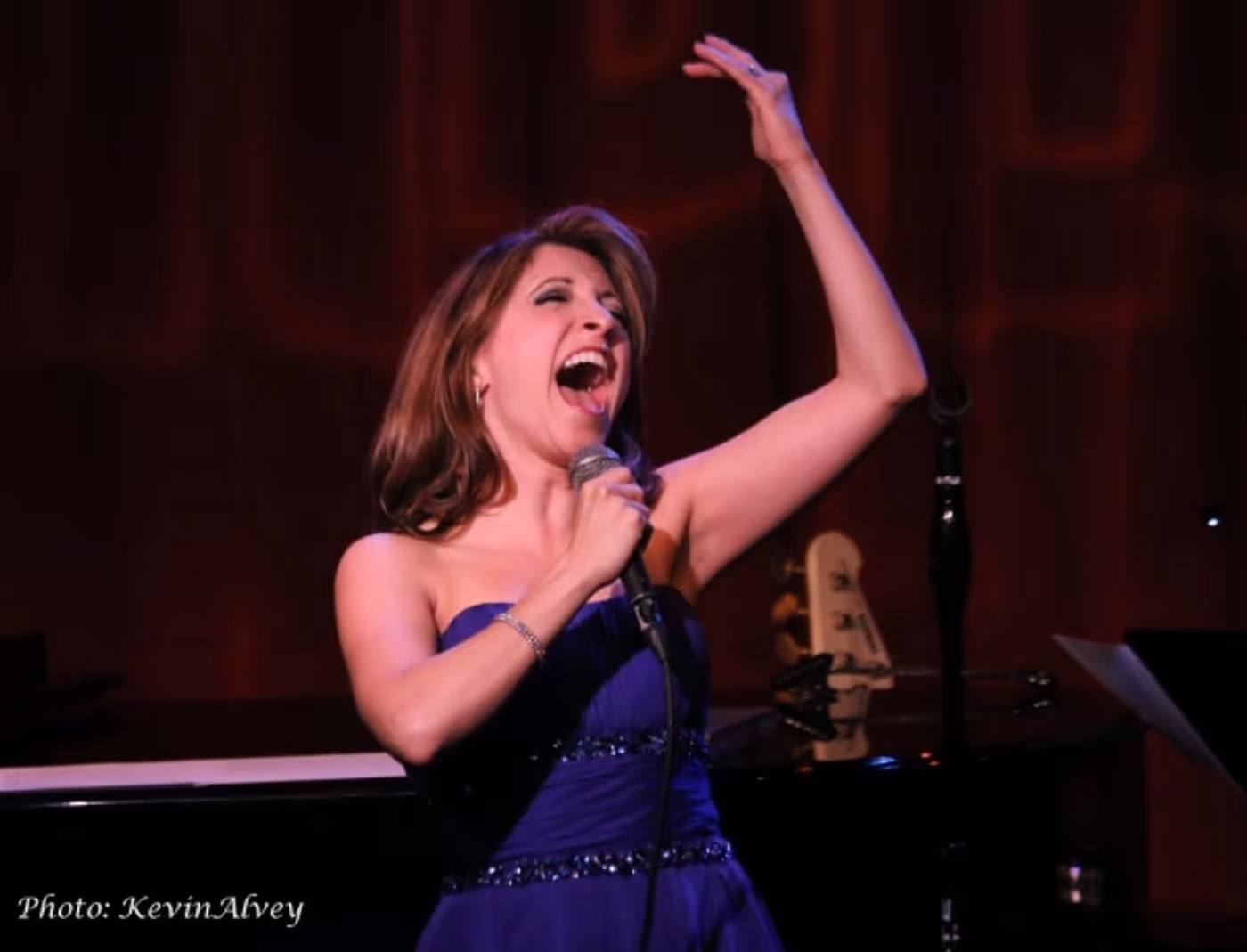 Photo Flash: Christina Bianco Brings PARTY OF ONE to Birdland Image