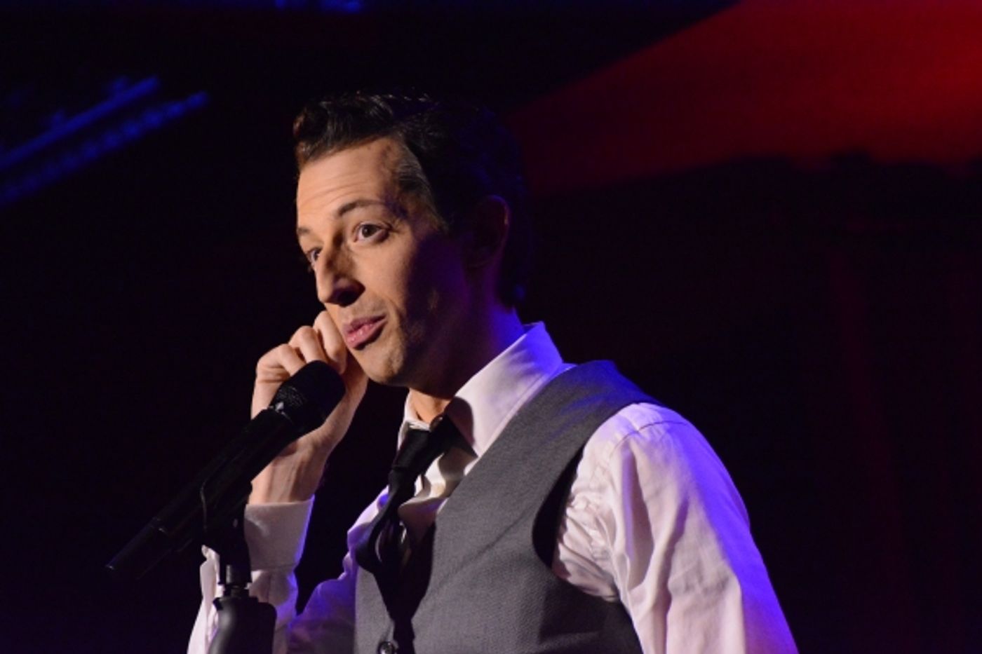 Photo Coverage: Josh Grisetti Brings DON'T BOTHER, I'M HERE to Feinstein's/54 Below  Image