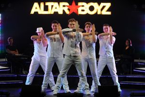 MICHAEL GREER, JAVIER MANENTE, MICHAEL JAMES, MASON ALEXANDER PARK and CARTER ELLIS @ BroadwayWorld MICHAEL GREER, JAVIER MANENTE, MICHAEL JAMES, MASON ALEXANDER PARK and CARTER ELLIS Photo