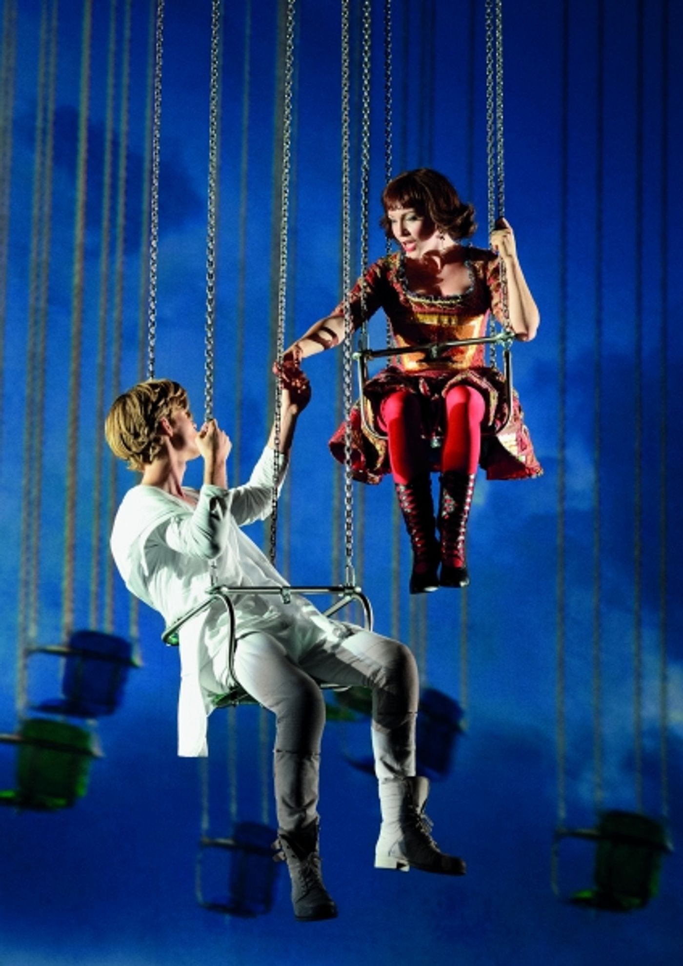 Photo Flash: MOZART ist mit neuer, moderner Inszenierung wieder in Wien Photo Flash: MOZART ist mit neuer, moderner Inszenierung wieder in Wien Image