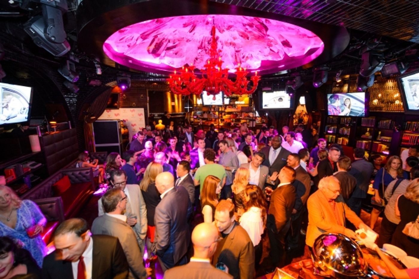 Photo Flash: Rideshare App Lyft Launches in Vegas at LAVO Casino Club at The Palazzo Photo Flash: Rideshare App Lyft Launches in Vegas at LAVO Casino Club at The Palazzo Image