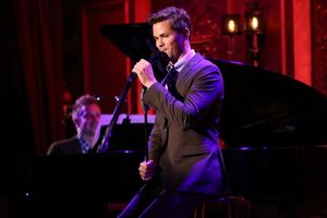 Andrew Rannells Photo