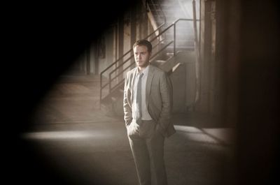 Iain De Caestecker Photo