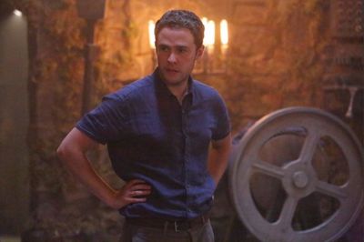 Iain De Caestecker Photo