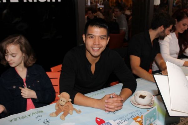 Photos: Take a Stroll through the BC/EFA Flea Market with Broadway's Biggest Stars! — photo 66 of 164
