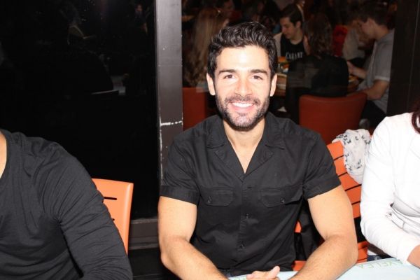 Photos: Take a Stroll through the BC/EFA Flea Market with Broadway's Biggest Stars! — photo 65 of 164