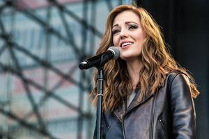 Laura Osnes Photo