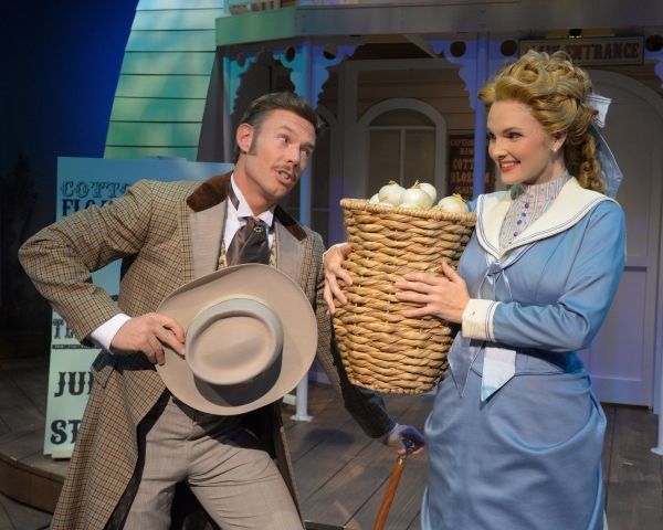 John Preator (as Gaylord Ravenal) and Bonnie Fraser (as Magnolia Hawks) perform ''It' Photo