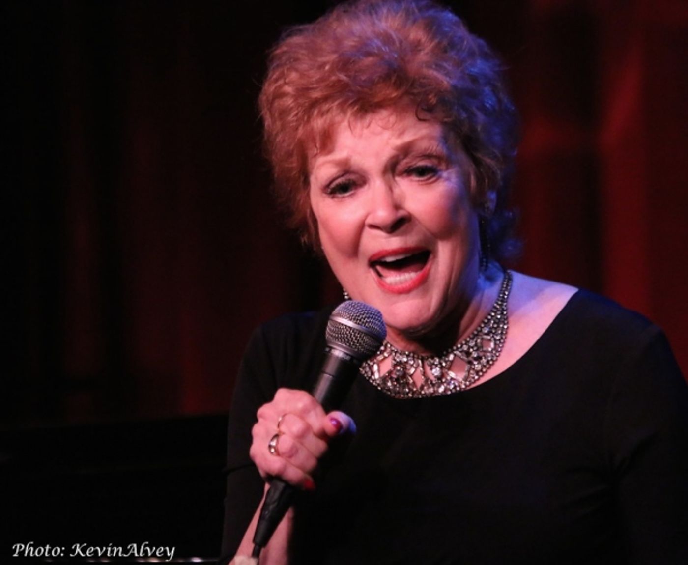 Photo Flash: Anita Gillette Returns to Birdland  Image