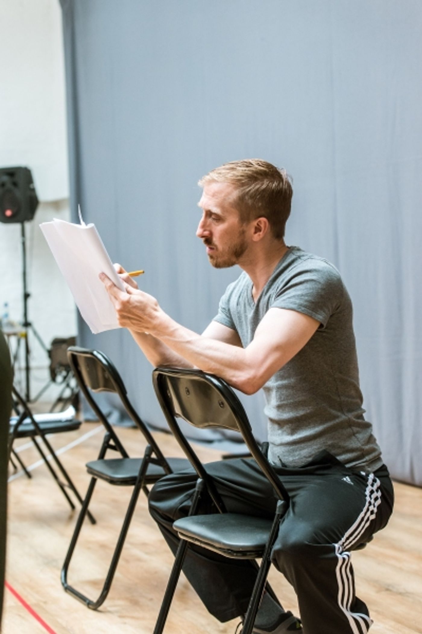 Photo Flash: In Rehearsal with Bertie Carvel & Cast of The Old Vic's THE HAIRY APE  Image