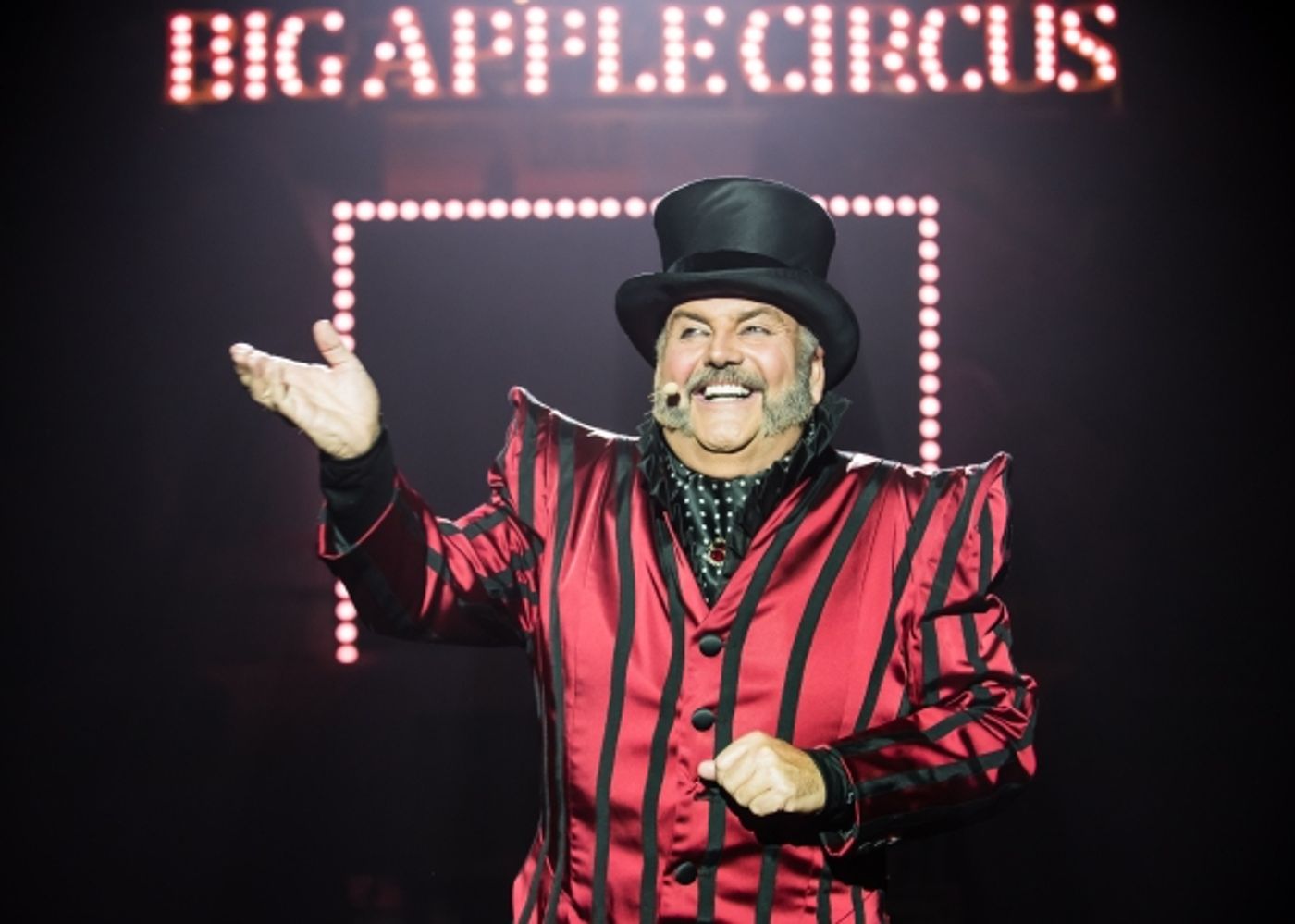 Photo Flash: Big Apple Circus' THE GRAND TOUR Starts Tonight at Lincoln Center  Image