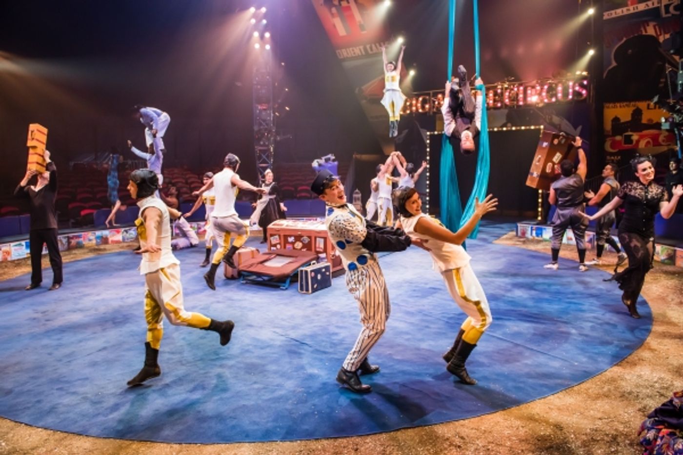 Photo Flash: Big Apple Circus' THE GRAND TOUR Starts Tonight at Lincoln Center  Image
