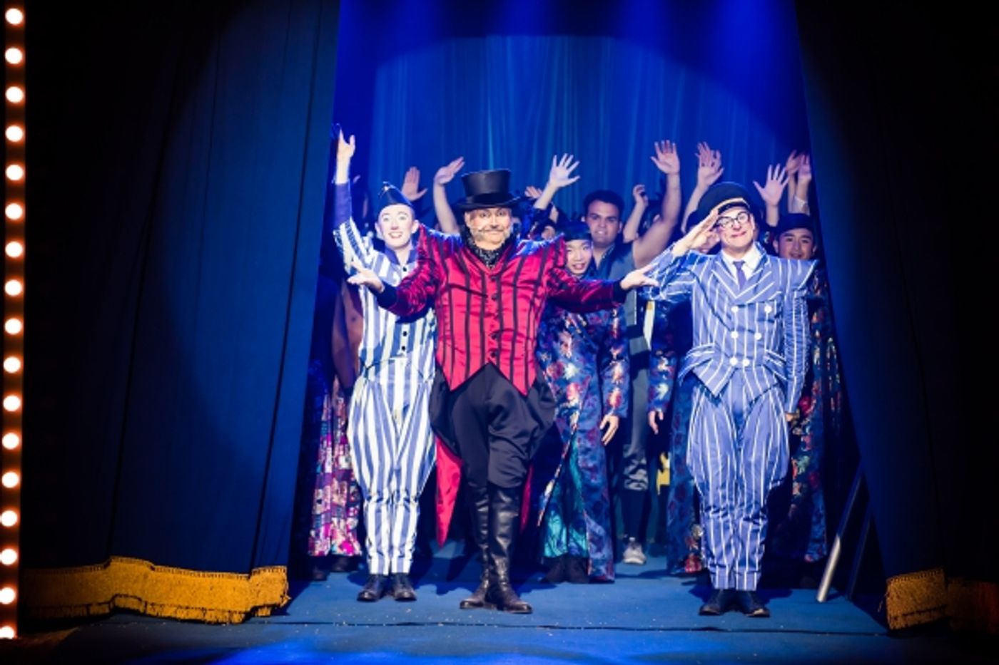 Photo Flash: Big Apple Circus' THE GRAND TOUR Starts Tonight at Lincoln Center  Image