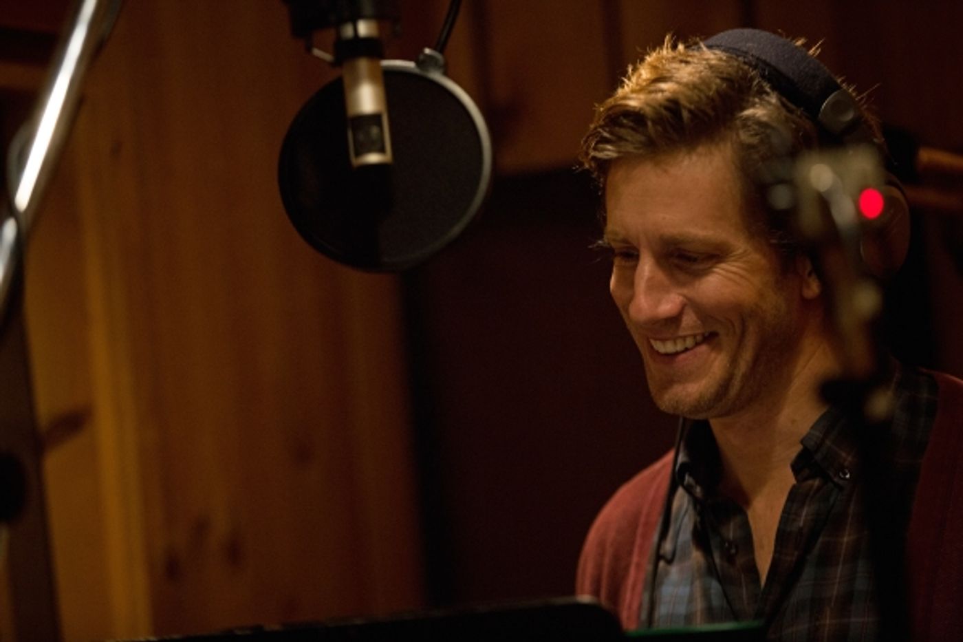 Photo Flash: Inside the Recording Studio with the Cast of THE HUNCHBACK OF NOTRE DAME!  Image