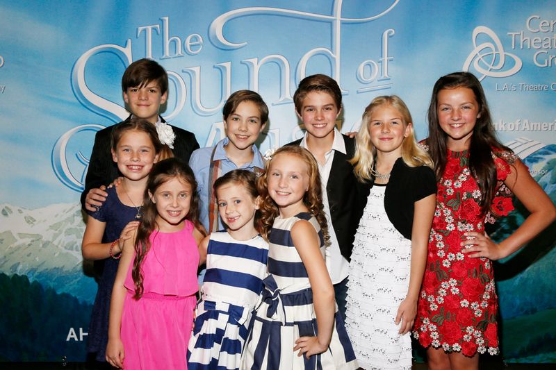 Photo Flash: THE SOUND OF MUSIC National Tour Celebrates Opening Night in Los Angeles; Curtain Call! — photo 37 of 56