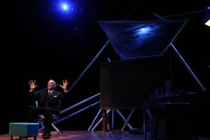 Tom Key @ BroadwayWorld Tom Key Photo