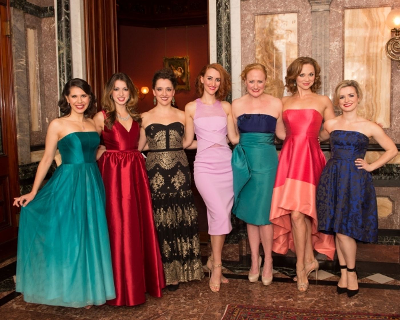 Photo Flash: A GENTLEMAN'S GUIDE TO LOVE AND MURDER National Tour Kicks Off in Chicago! Image