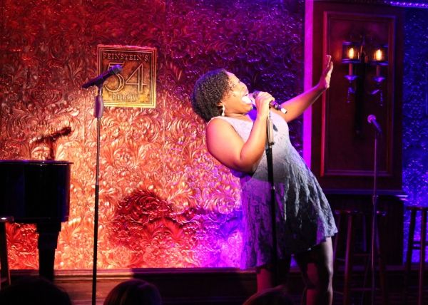 Tatiana Lofton, Photo