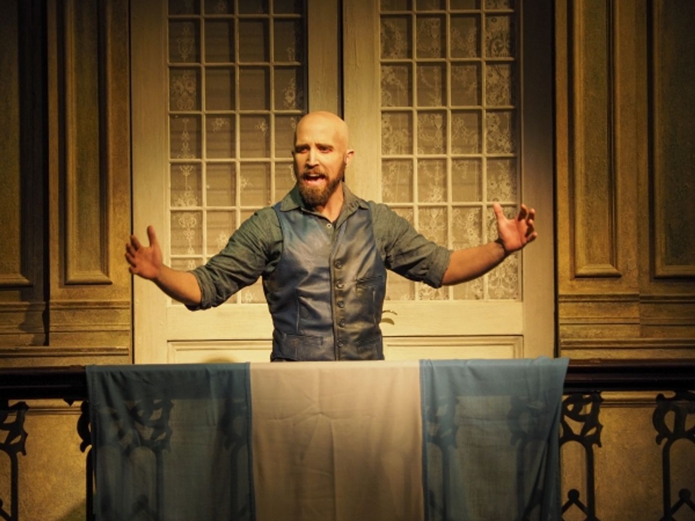 Photo Flash: Zach Theatre Presents EVITA  Image