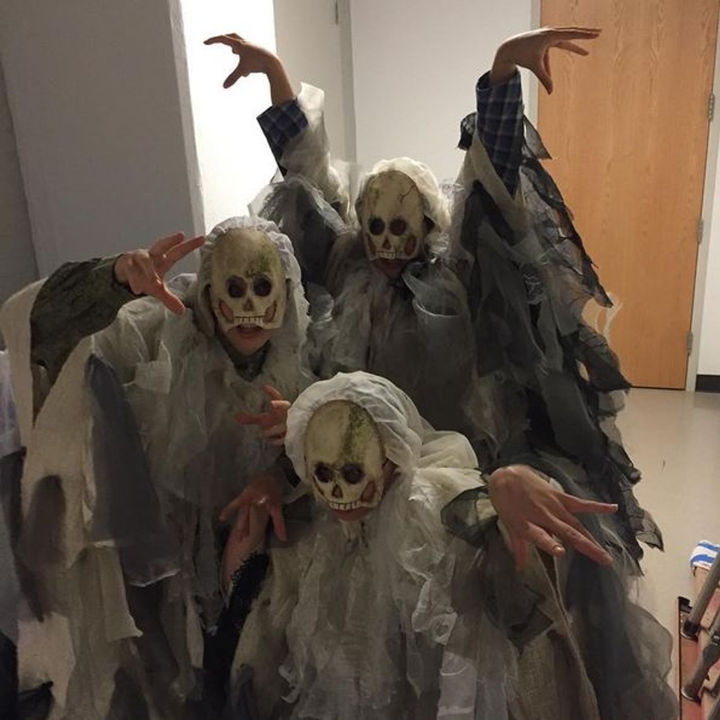 Photo Flash: Saturday Intermission Pics 10/03, Part 2 - FUN HOME, THE KING AND I, and More!  Image