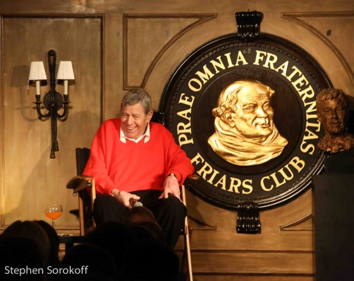Photo Coverage: Jerry Lewis Brings His Act Home to the Friars Club  Image