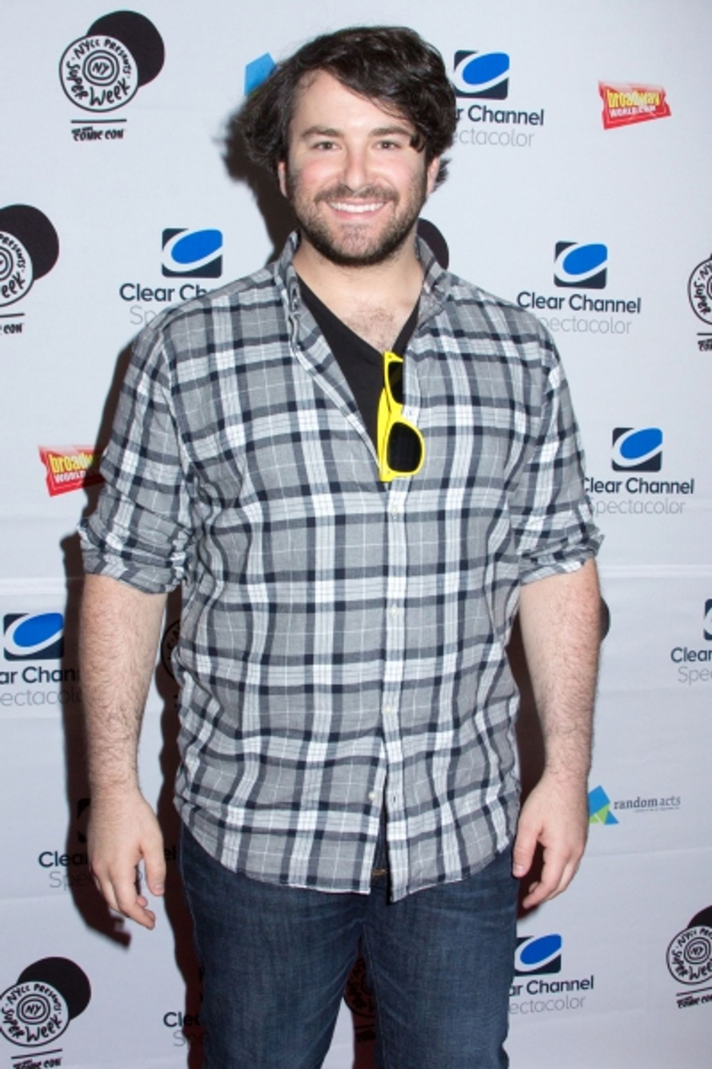 Photo Coverage: Justin Guarini, Deborah Cox, Alex Brightman, and Tony Vincent Rock Out at CELEBRITY KARAOKE!  Image