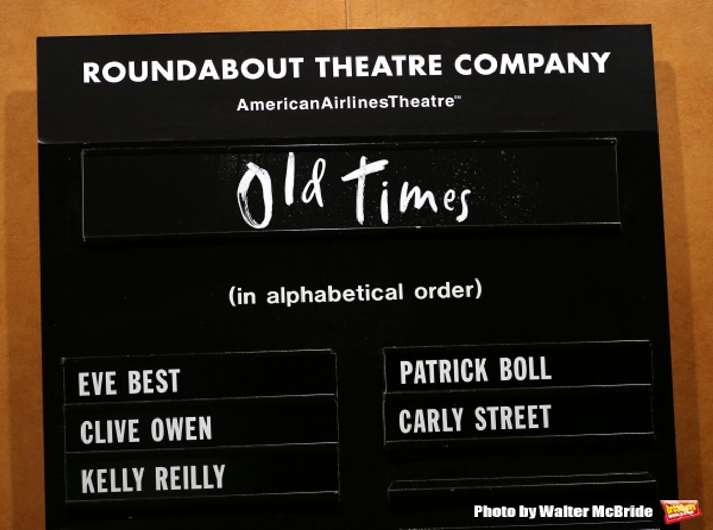 Photo Coverage: Clive Owen, Eve Best and Kelly Reilly Take First Broadway Bows in OLD TIMES!  Image