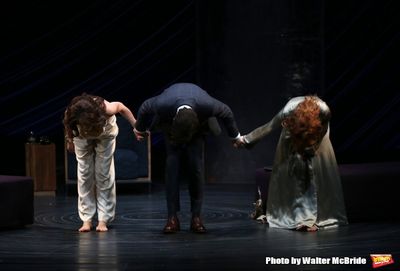 Eve Best, Clive Owen and Kelly Reilly  Photo