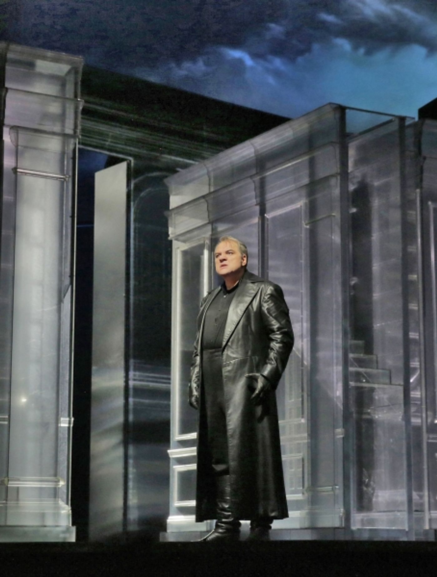 Photo Flash: First Look at Aleksandrs Antonenko, Željko Lucic & More in Met Opera's OTELLO  Image