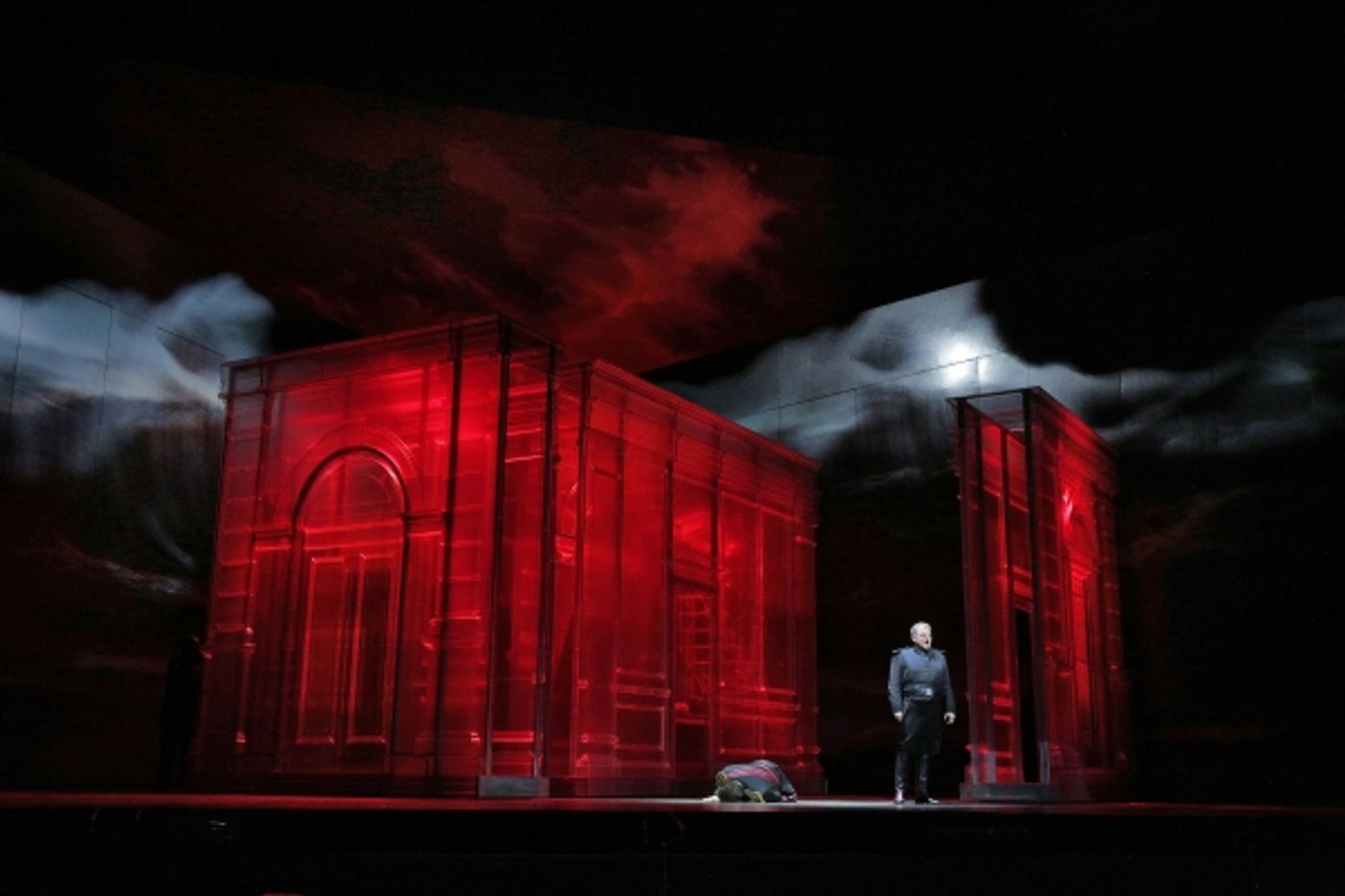 Photo Flash: First Look at Aleksandrs Antonenko, Željko Lucic & More in Met Opera's OTELLO  Image