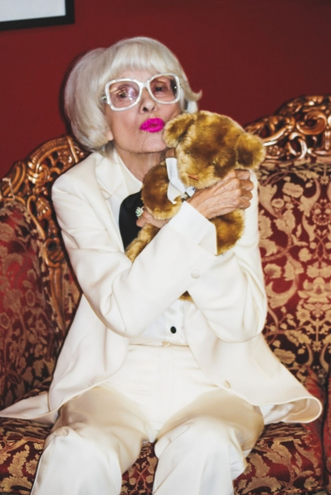 Photo Flash: Carol Channing Does Michael Freeby Photo Shoot to Support Kids Beating Cancer  Image