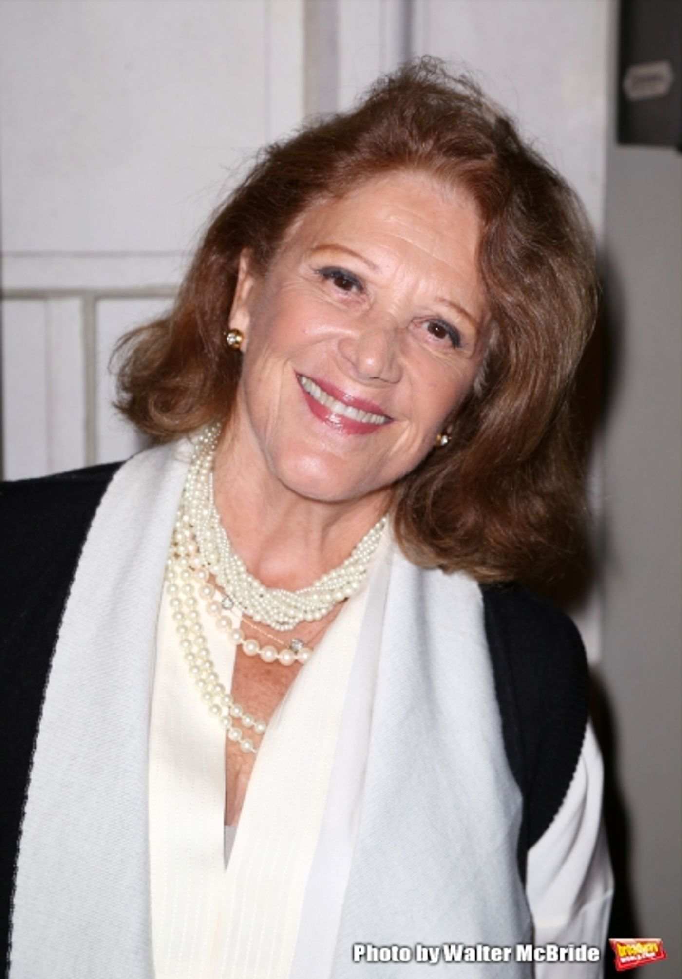 Photo Coverage: FOOL FOR LOVE Red Carpet Celebrity Arrivals! Image