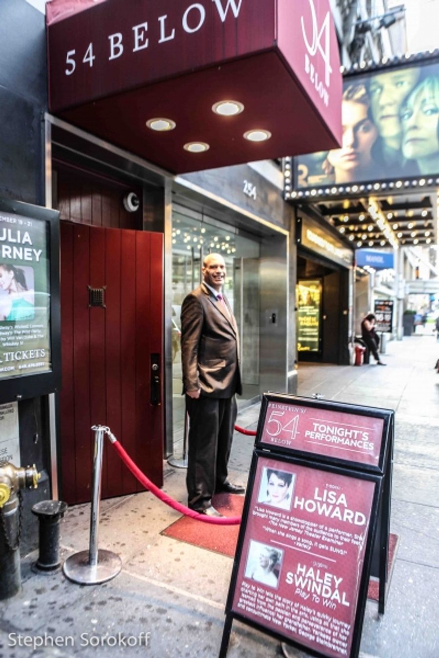 Photo Coverage: Lisa Howard Makes Solo Debut at Feinstein's/54 Below!  Image