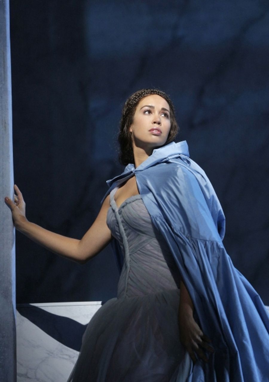Photo Flash: First Look at Nadine Sierra, Nicolas Testé & More in SF Opera's LUCIA DI LAMMERMOOR Image