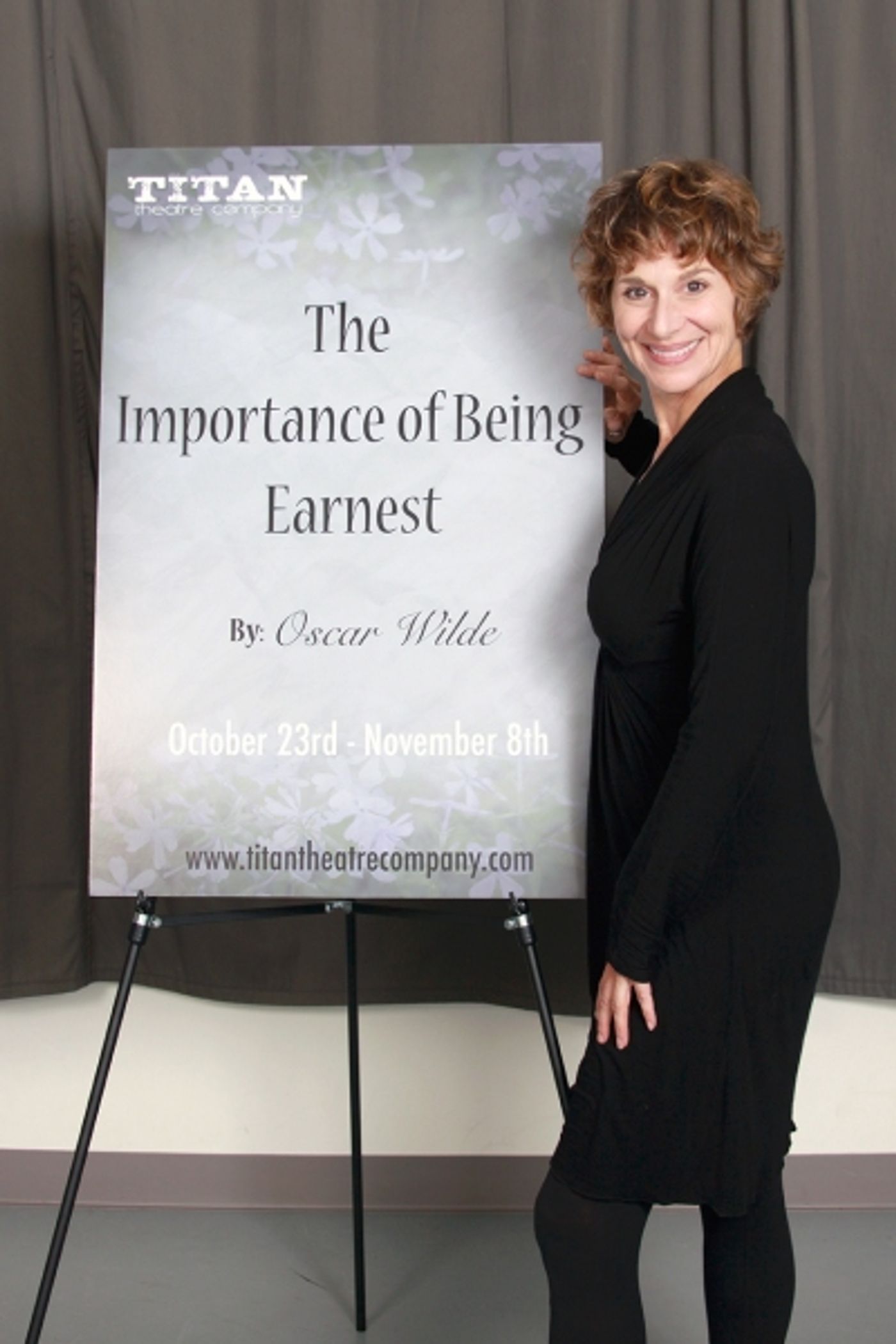 Photo Flash: In Rehearsal With Titan Theatre Company's THE IMPORTANCE OF BEING EARNEST  Image