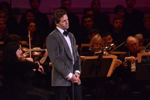 Julian Ovenden @ BroadwayWorld Julian Ovenden Photo