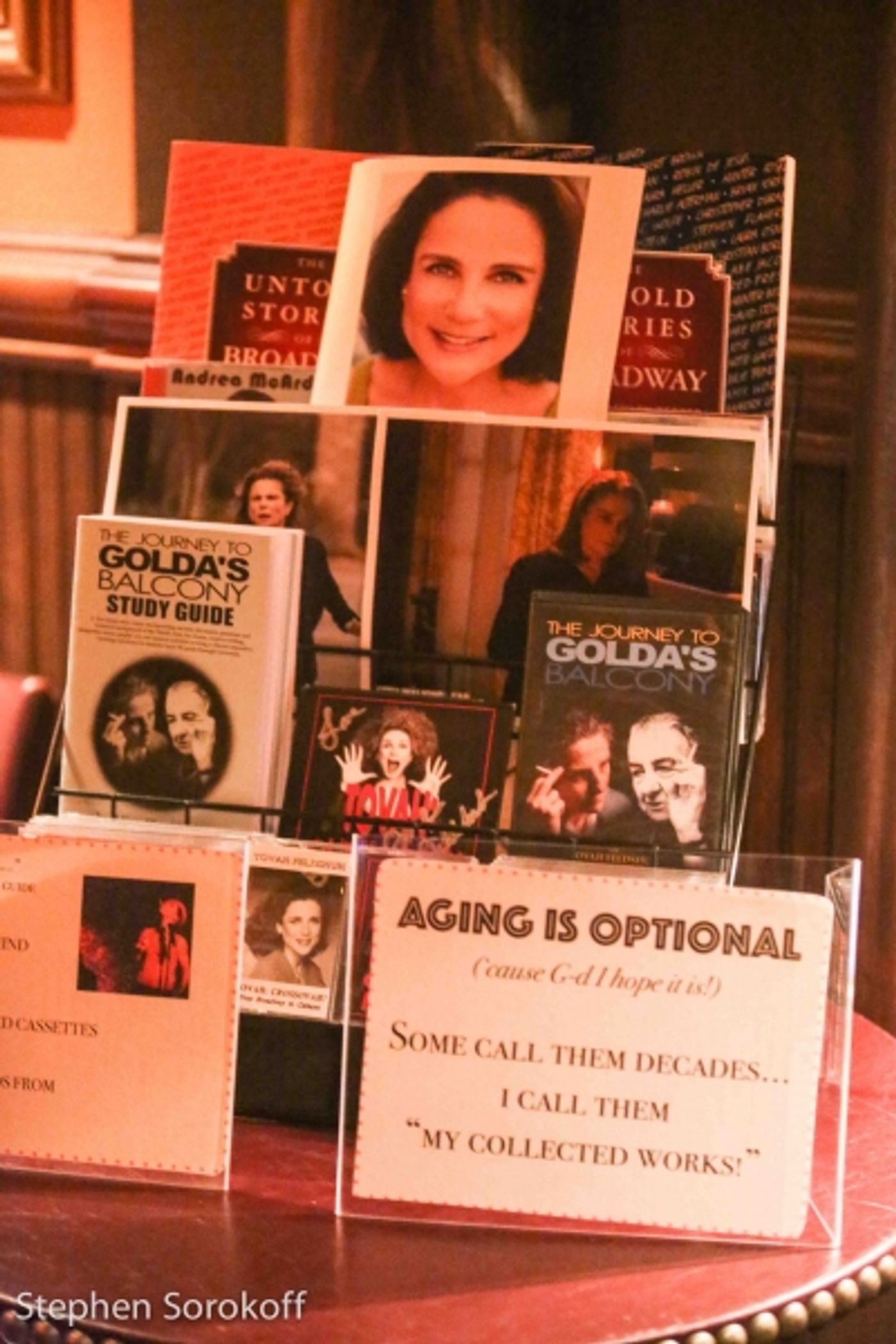 Photo Coverage: Tovah Feldshuh Brings AGING IS OPTIONAL to Feinstein's/54 Below  Image