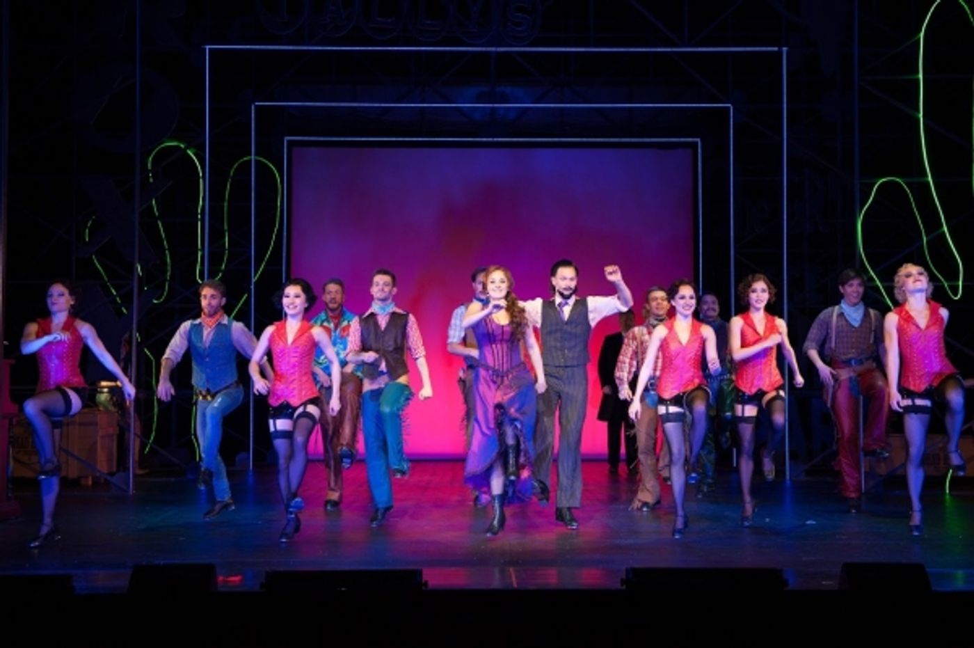 Photos! CRAZY FOR YOU läuft diese Saison am Landestheater Schleswig-Holstein Photos! CRAZY FOR YOU läuft diese Saison am Landestheater Schleswig-Holstein Image