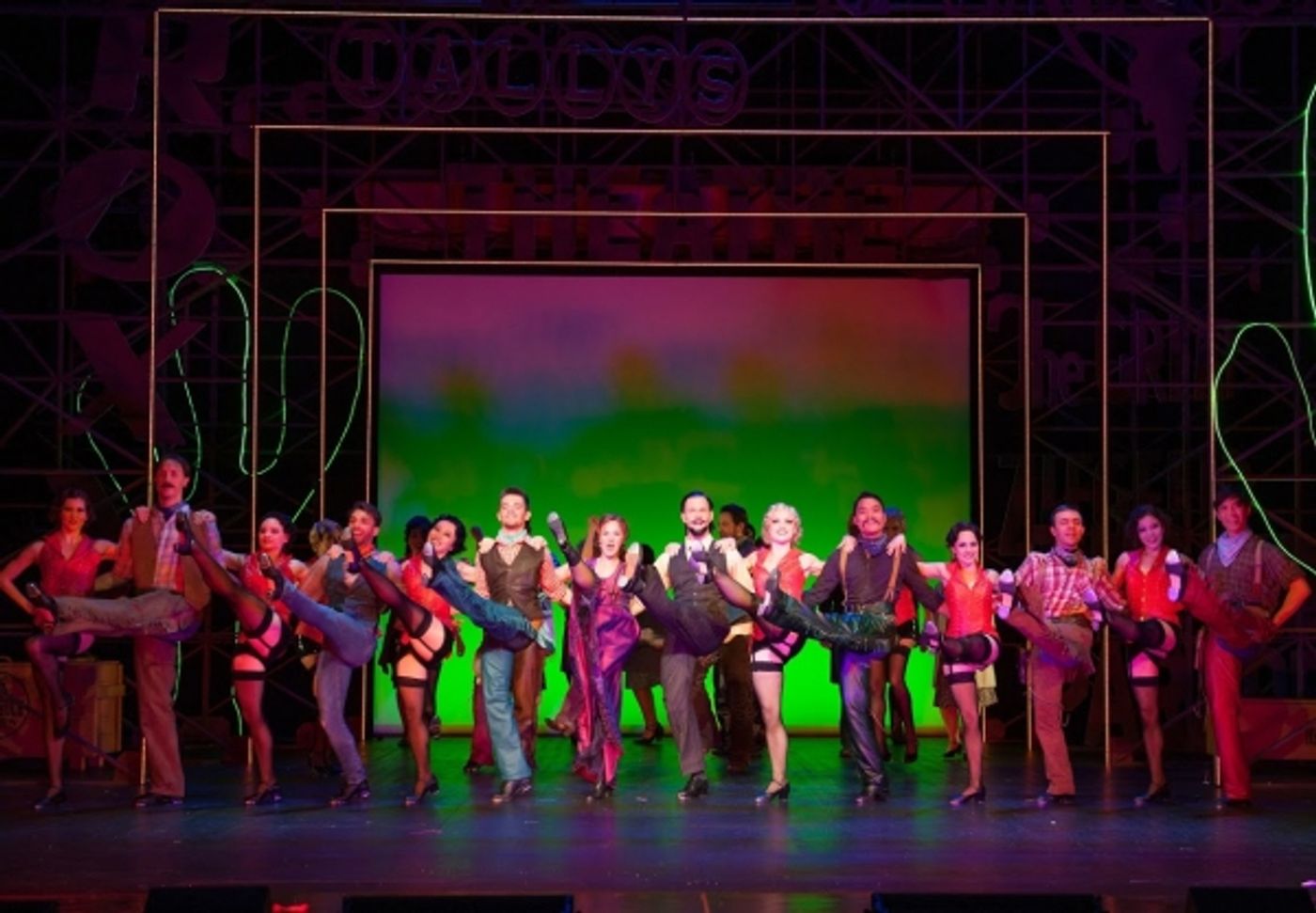 Photos! CRAZY FOR YOU läuft diese Saison am Landestheater Schleswig-Holstein Photos! CRAZY FOR YOU läuft diese Saison am Landestheater Schleswig-Holstein Image