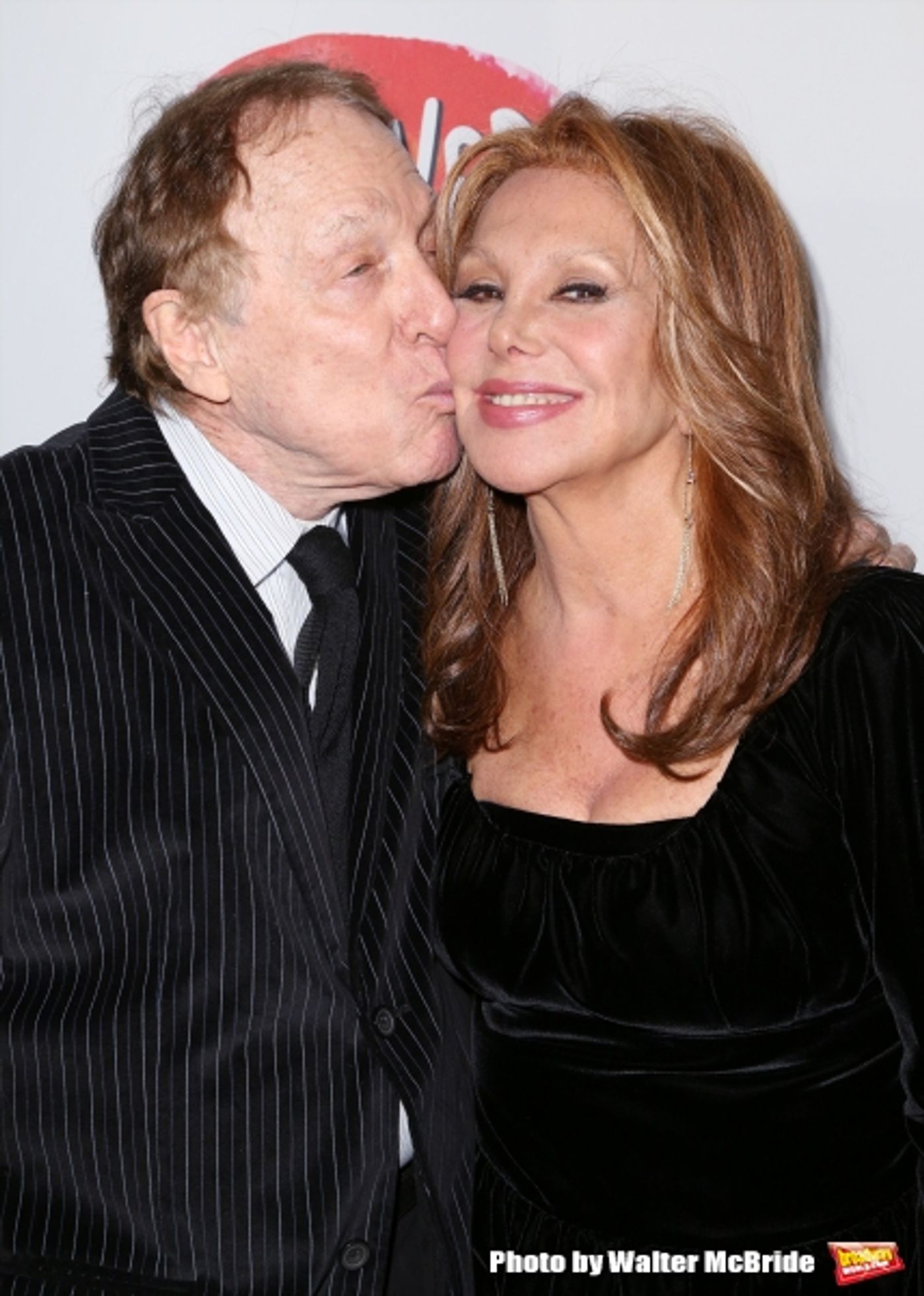 Photo Coverage: Marlo Thomas & CLEVER LITTLE LIES Company Celebrate Opening Night Image