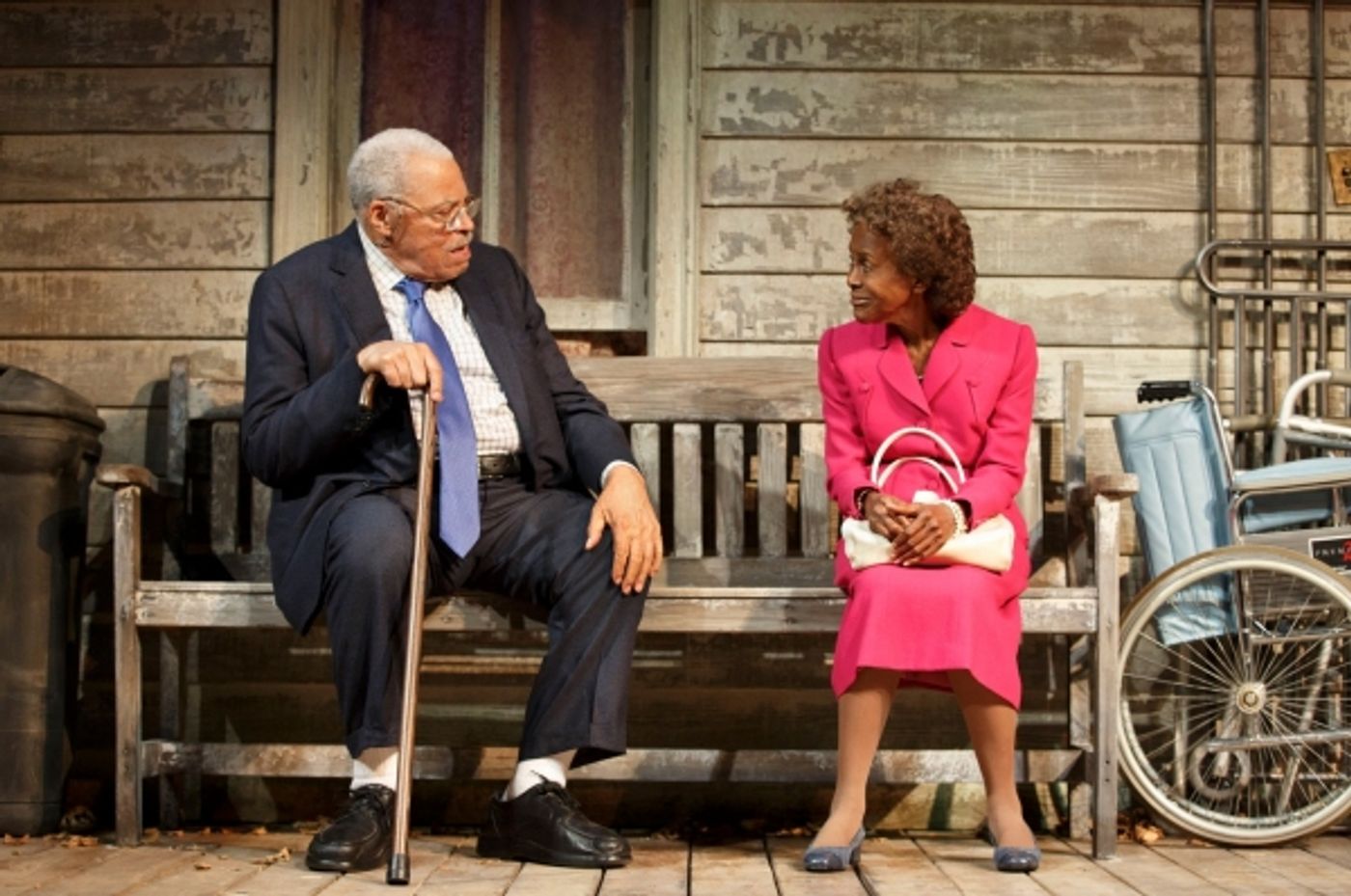 Photo Flash: James Earl Jones and Cicely Tyson Play THE GIN GAME on Broadway  Image